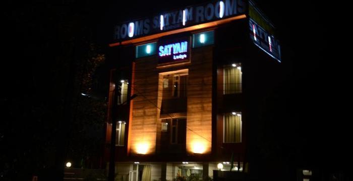 Satyam Hotel
